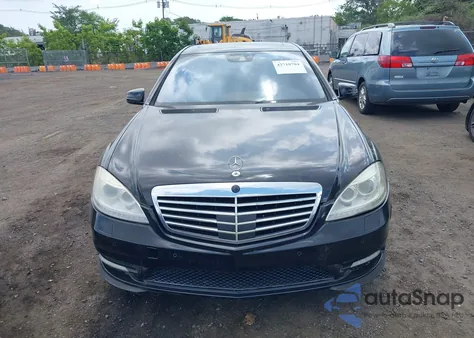 2010 Mercedes-Benz S 550 из США, поврежденный, VIN WDDNG7BBXAA332764